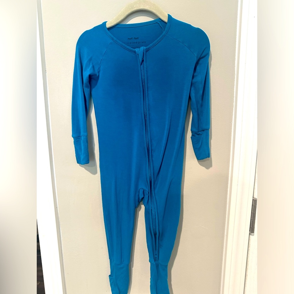 Cobalt little sleepies 6-12